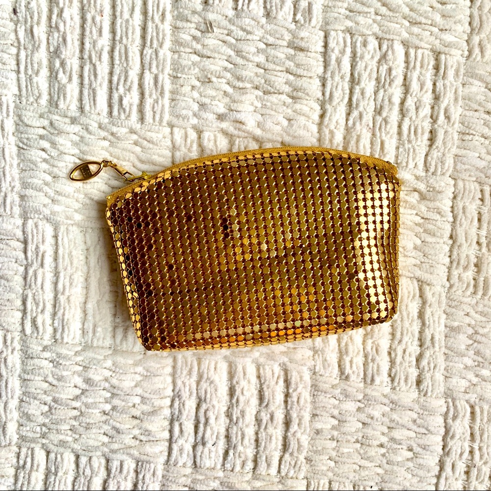 EUC VINTAGE Elka Gold Mesh Clutch